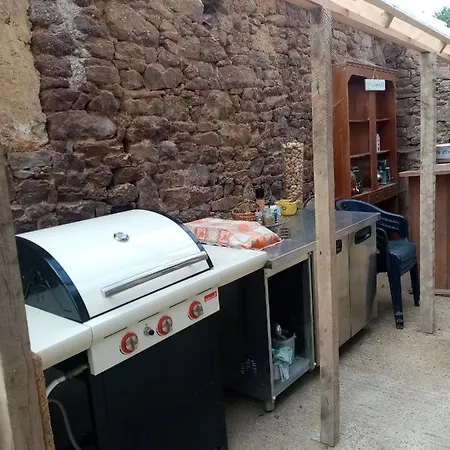 La Tour De Atypique Possibilite Table D'hotes Sur Reservation Apartment