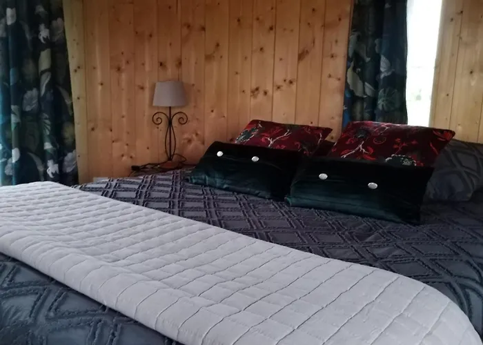 La Tour De Atypique Possibilite Table D'hotes Sur Reservation *